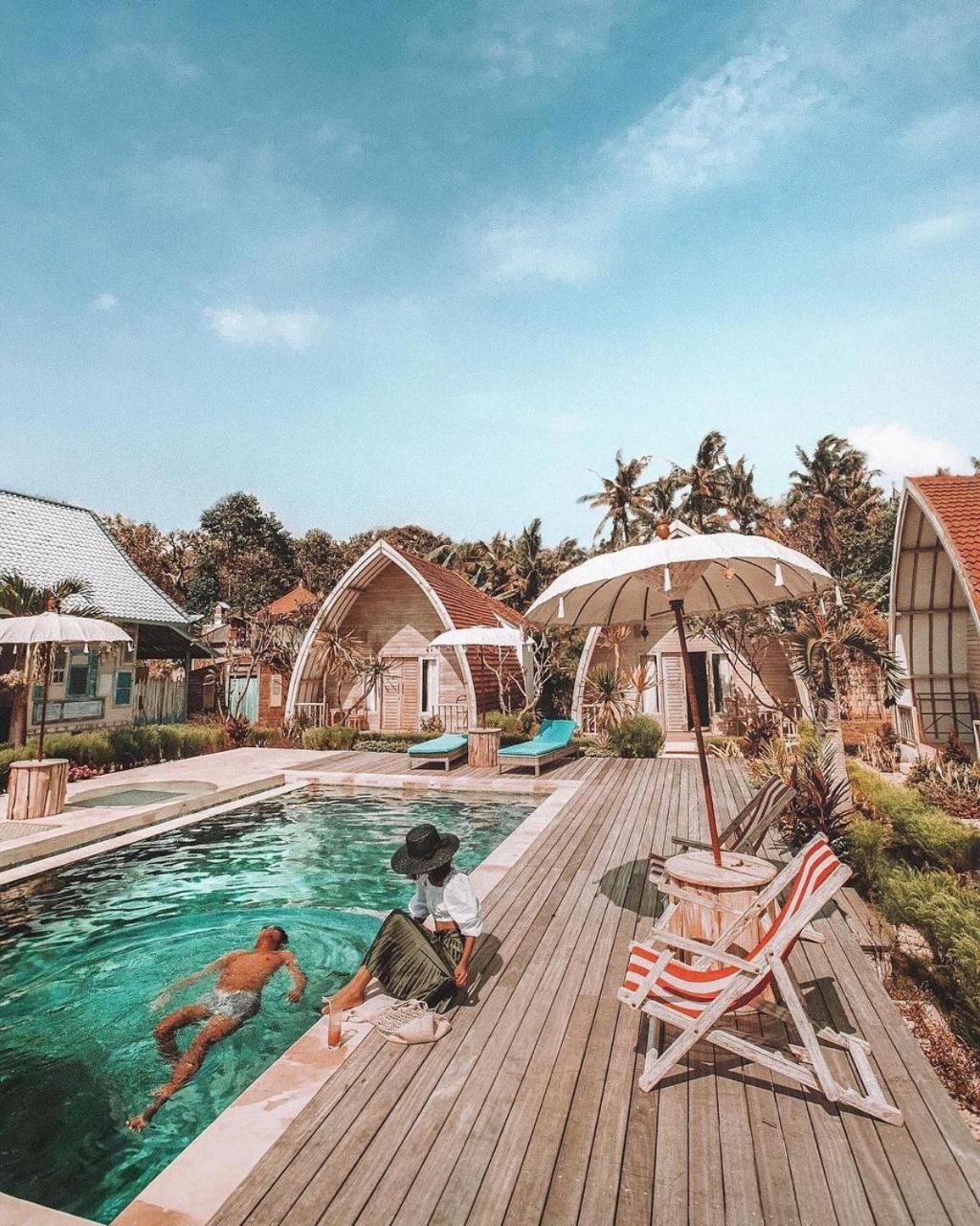 La Roja Bungalows Batununggul エクステリア 写真