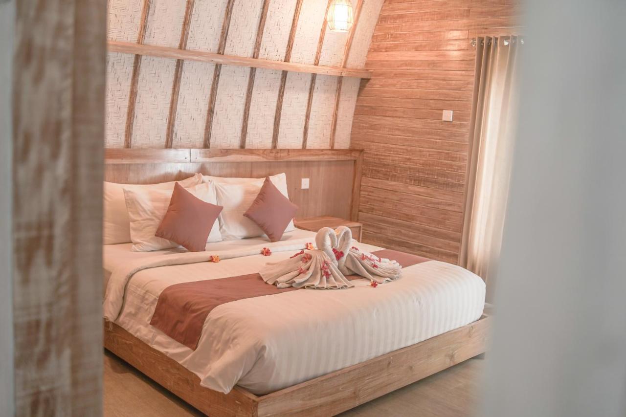 La Roja Bungalows Batununggul エクステリア 写真