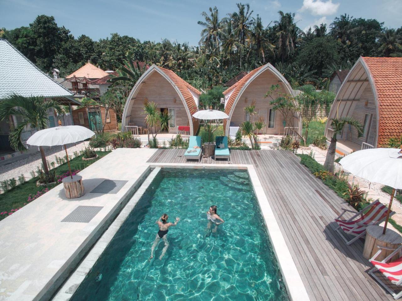 La Roja Bungalows Batununggul エクステリア 写真